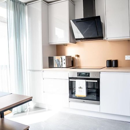 Luxurious Two Bedroom Apartment With Private Parking Perth Kültér fotó