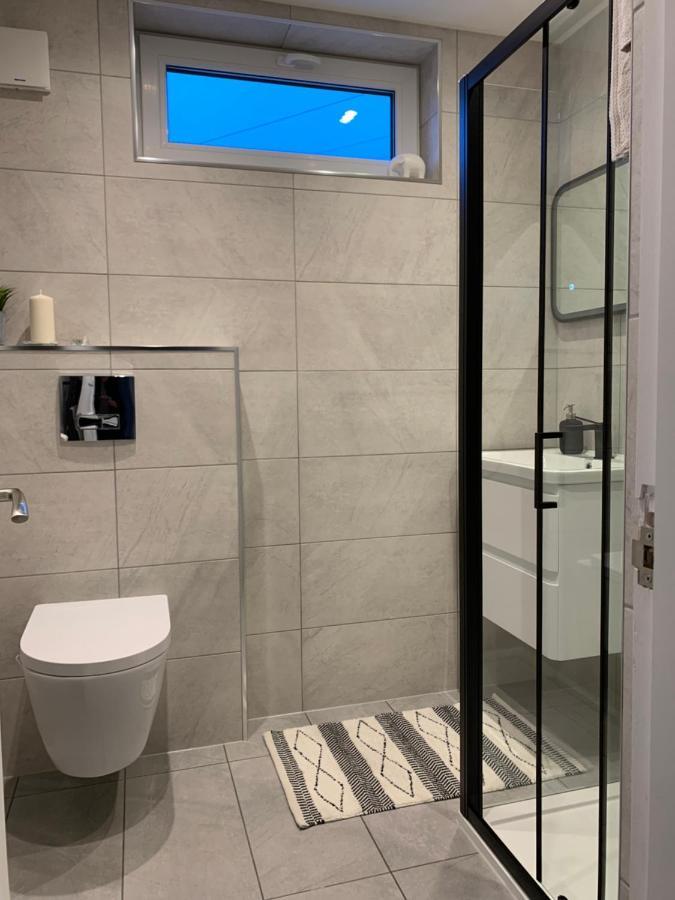 Luxurious Two Bedroom Apartment With Private Parking Perth Kültér fotó